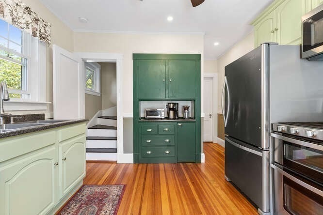 37 Livingstone Avenue Beverly, MA 01915 - Photo 15 of 37