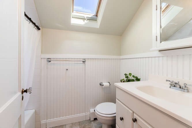 37 Livingstone Avenue Beverly, MA 01915 - Photo 25 of 37