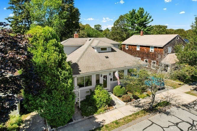 37 Livingstone Avenue Beverly, MA 01915 - Photo 3 of 37