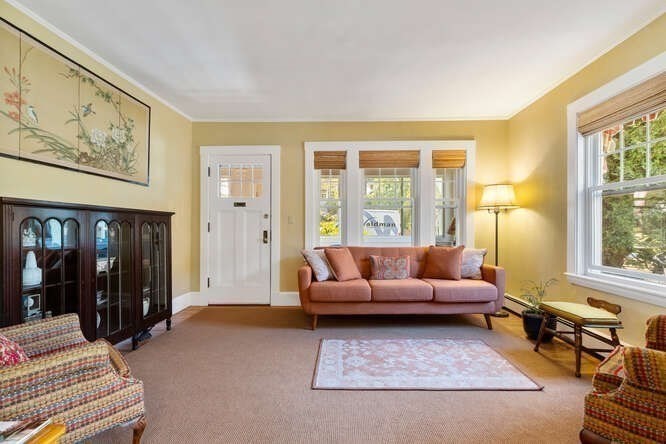 37 Livingstone Avenue Beverly, MA 01915 - Photo 7 of 37