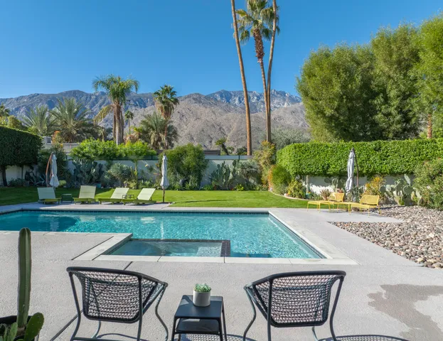 $6,000 | 1411 Via Isla, Palm Springs, CA 92264