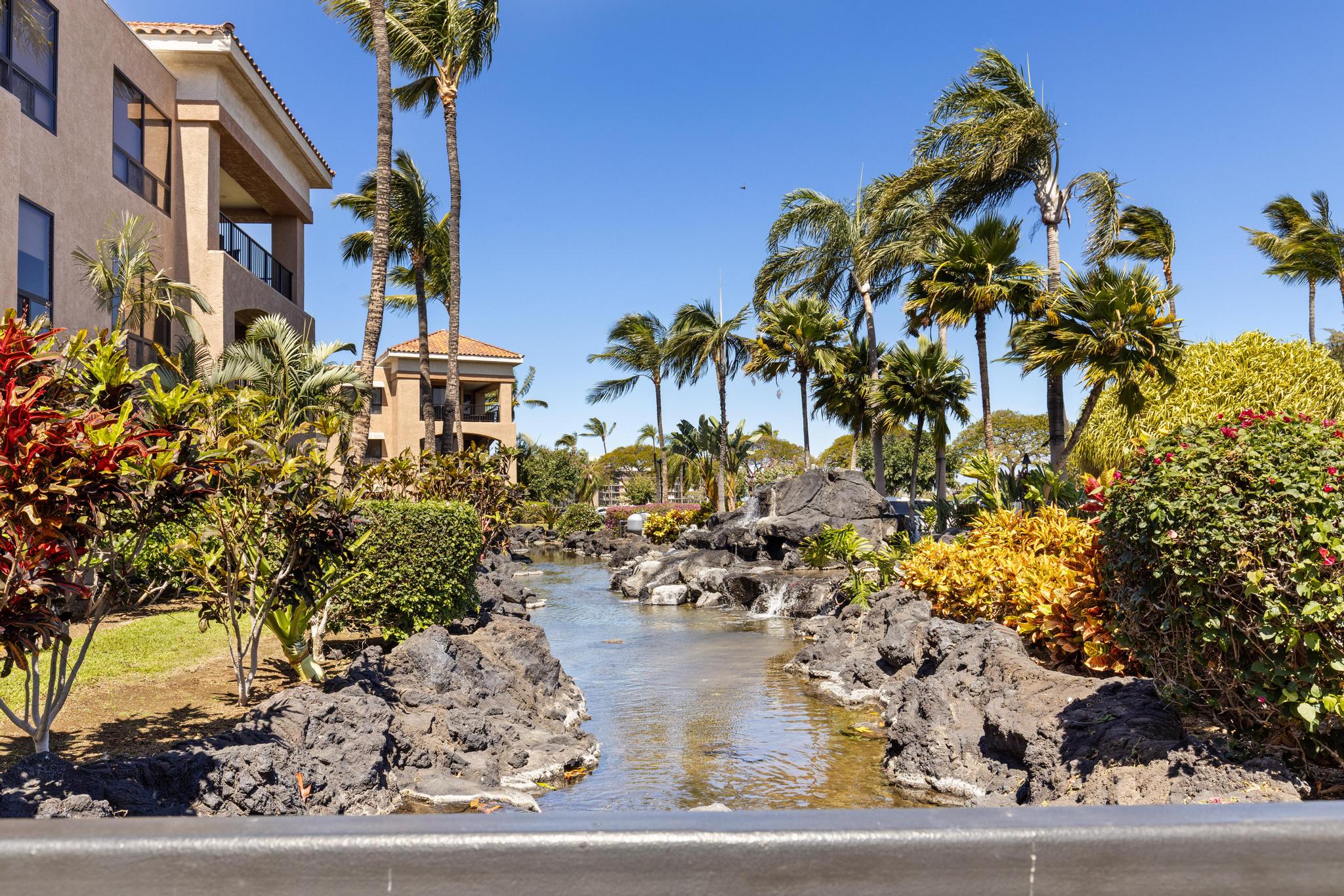 69-450 Bay Club, Unit 236 Waikoloa, HI 96738 - Photo 19 of 22 a picture of street view