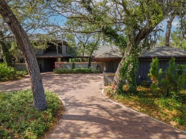 $8,000 | 1296 Weybridge Lane, Dunedin, FL 34698
