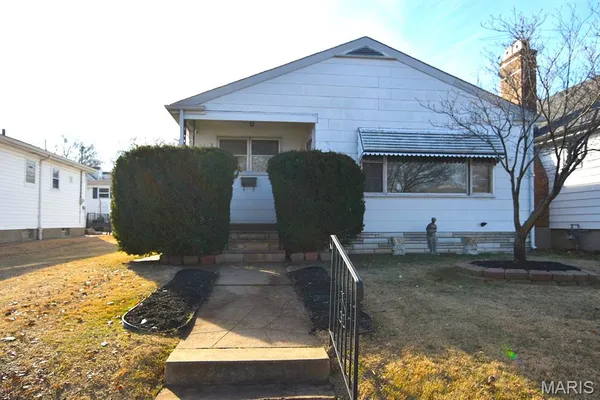 $330,000 | 5642 Wilson Avenue, St. Louis, MO 63110