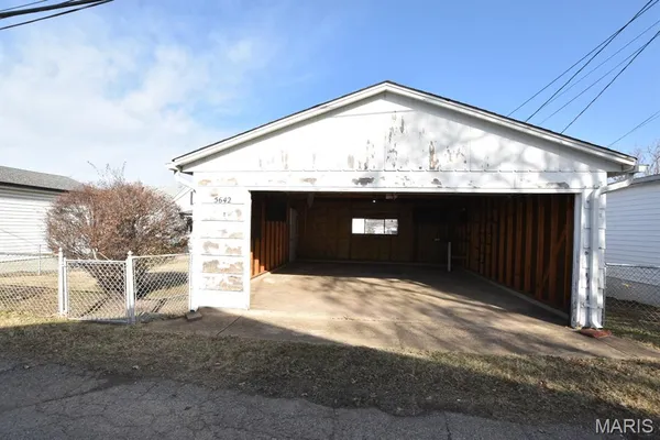 $330,000 | 5642 Wilson Avenue, St. Louis, MO 63110