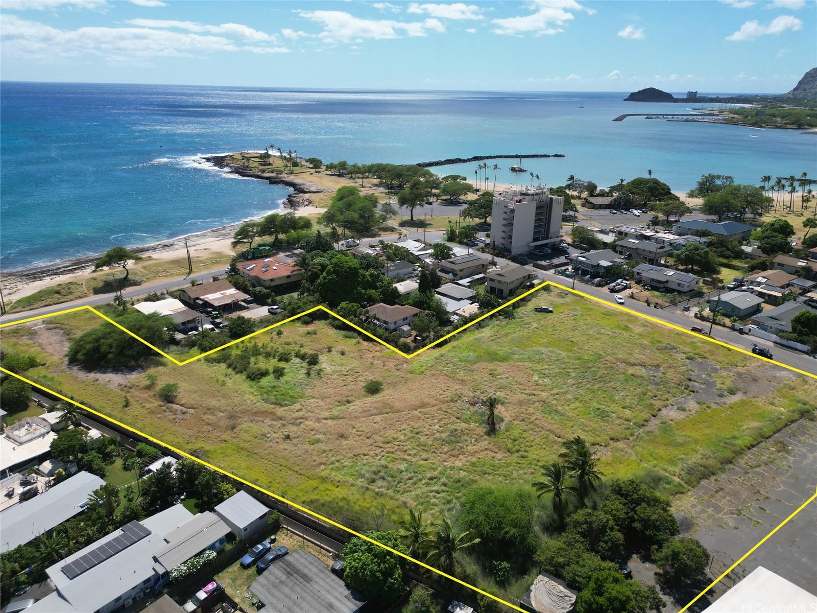 85-29 Lualualei Homestead Road Waianae, HI 96792 - Photo 5 of 7 a view of a balcony with an ocean view