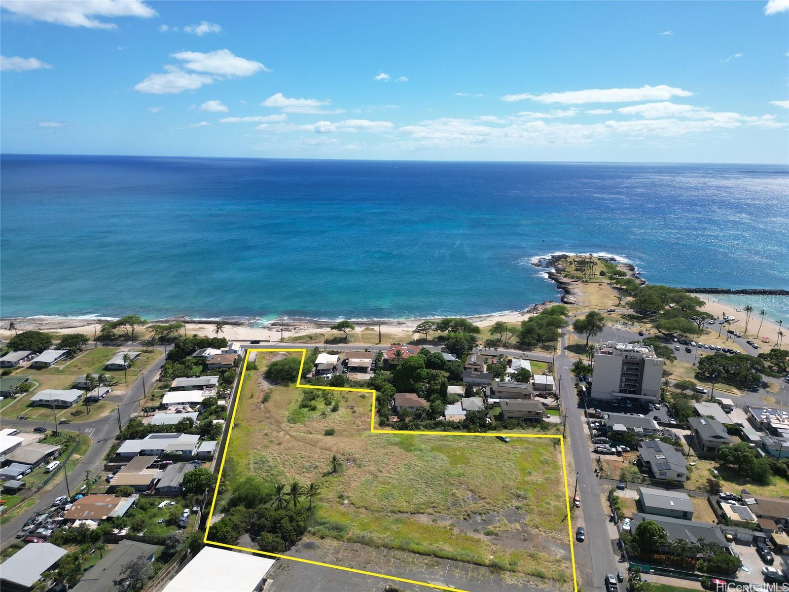 85-29 Lualualei Homestead Road Waianae, HI 96792 - Photo 6 of 7 a view of a city