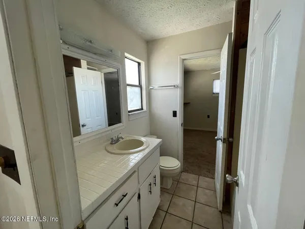 $2,600 | 231 Hopkins Street, Neptune Beach, FL 32266
