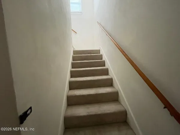 $2,600 | 231 Hopkins Street, Neptune Beach, FL 32266