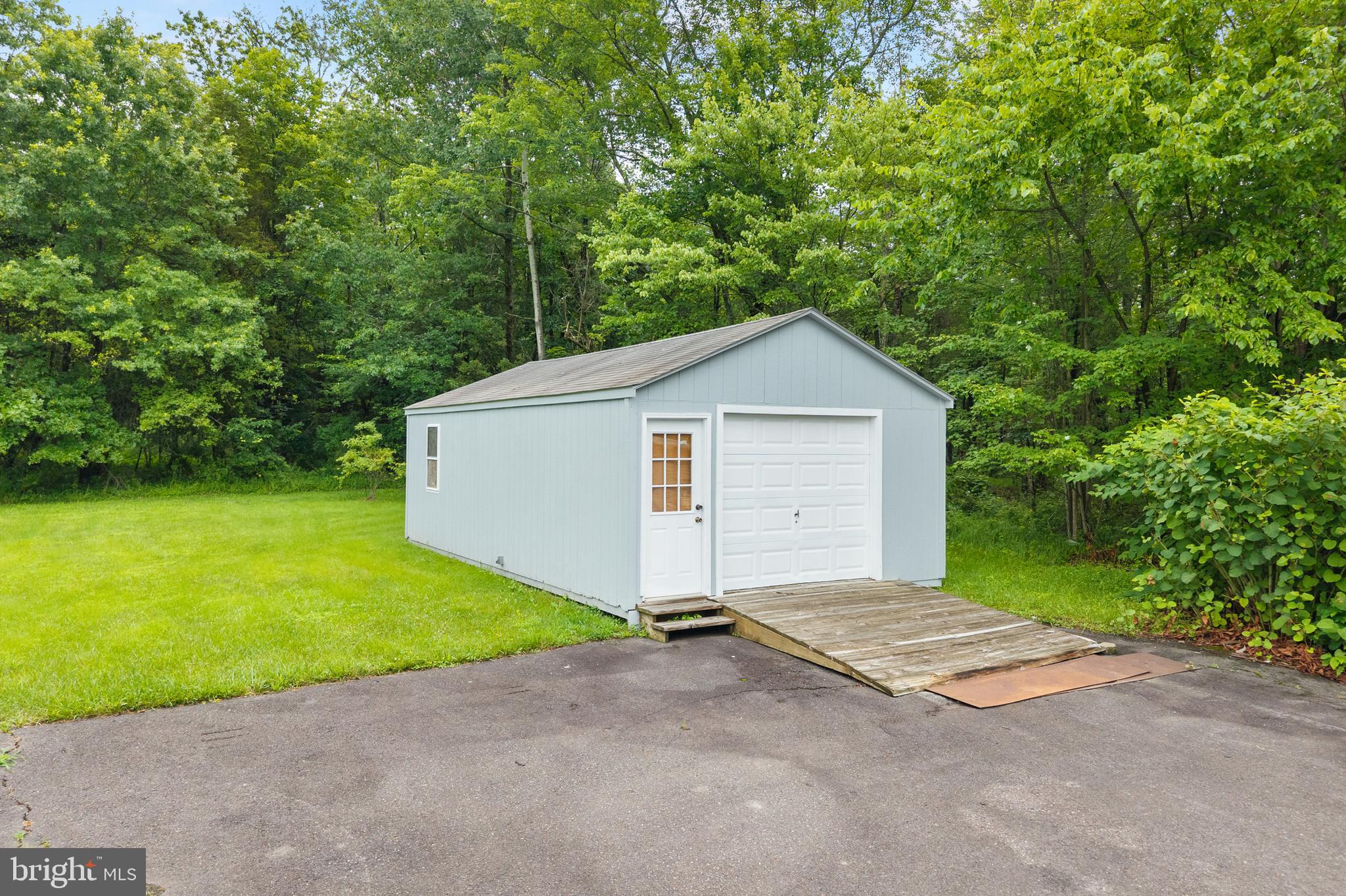 2965 Upper Ridge Road Pennsburg, PA 18073 - Photo 63 of 78