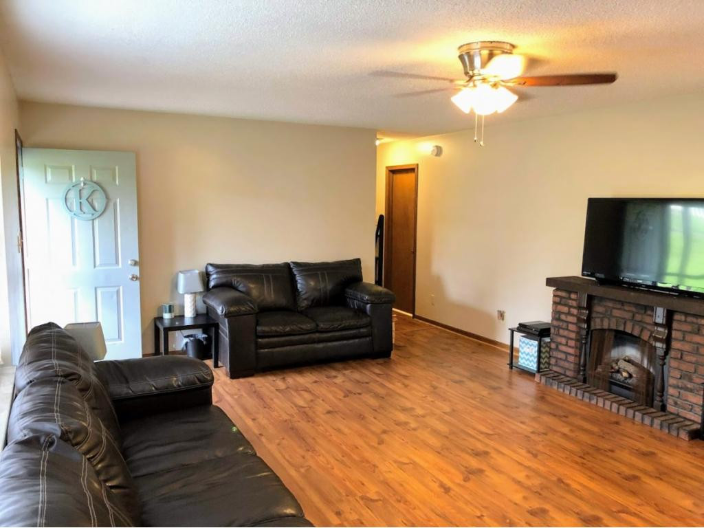 205 Ruth Street Bristol, TN 37620 - Photo 2 of 15 Photo 2