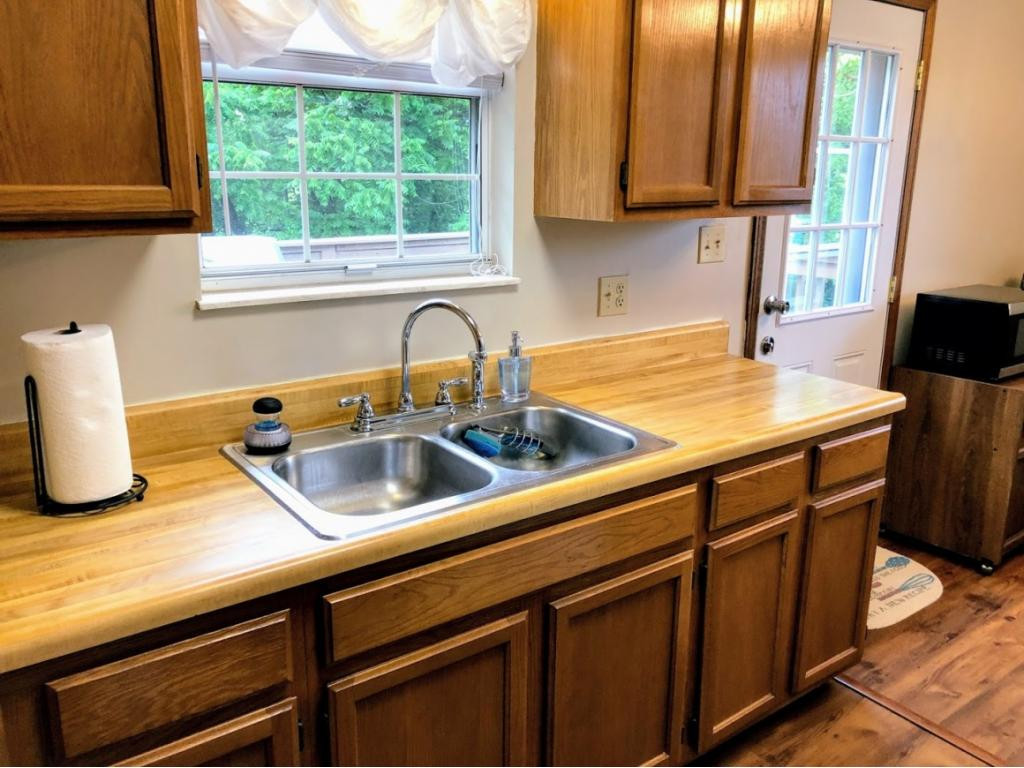 205 Ruth Street Bristol, TN 37620 - Photo 5 of 15 Photo 5