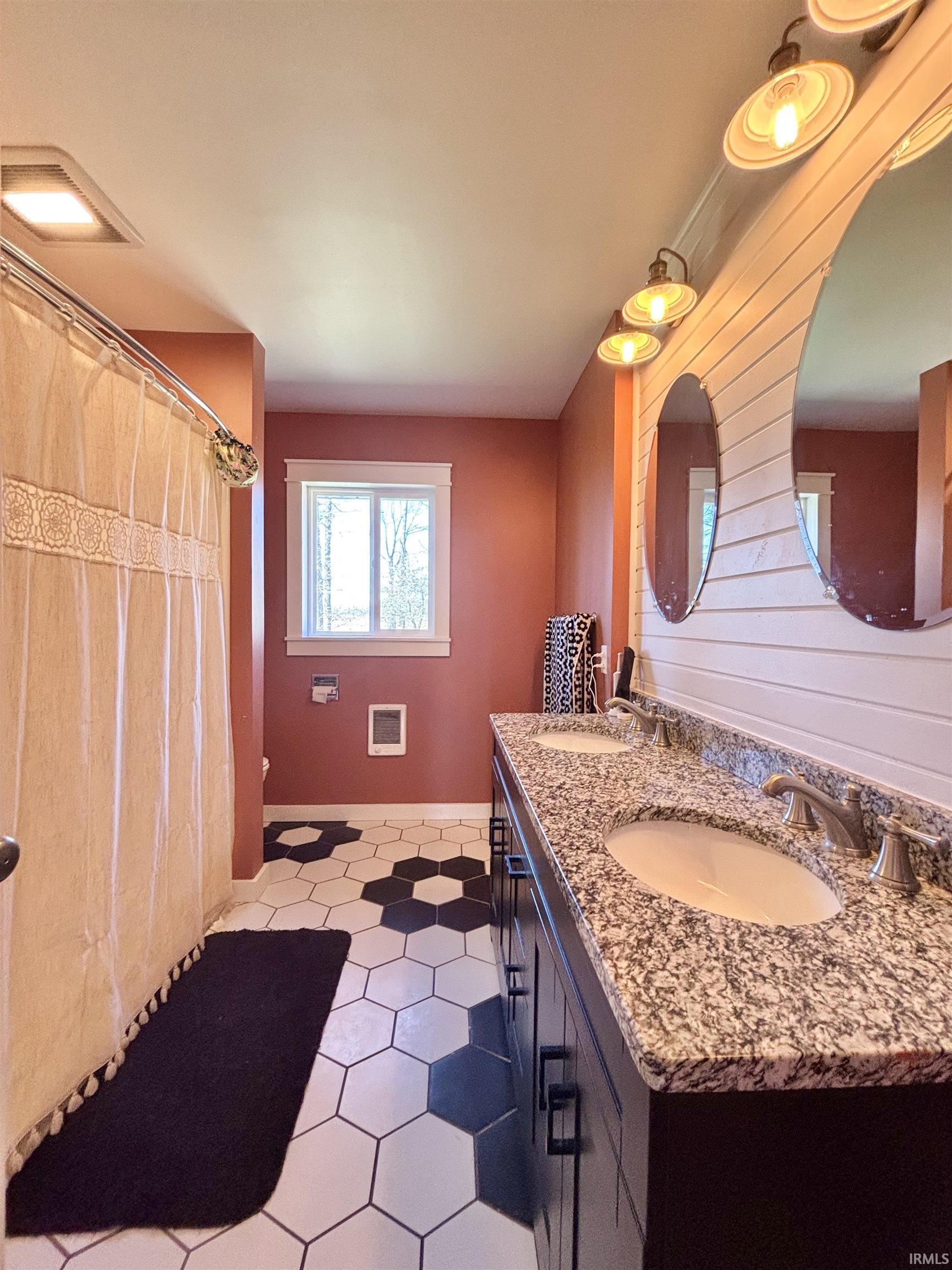 1808 West Ferguson Road Fort Wayne, IN 46819 - Photo 11 of 30