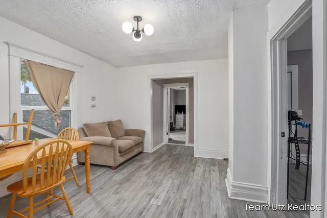 $289,900 | 29 Sutton Street Southwest, Grand Rapids, MI 49507