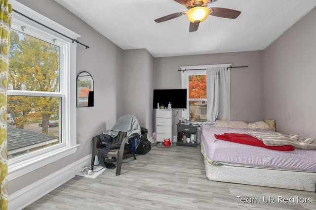 $289,900 | 29 Sutton Street Southwest, Grand Rapids, MI 49507