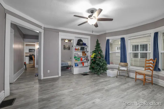 $289,900 | 29 Sutton Street Southwest, Grand Rapids, MI 49507