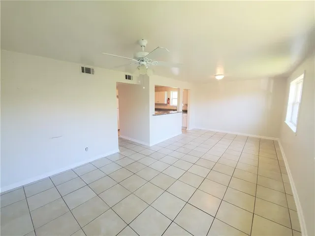 $995 | 116 Zeta Street, Unit D, Belle Chasse, LA 70037