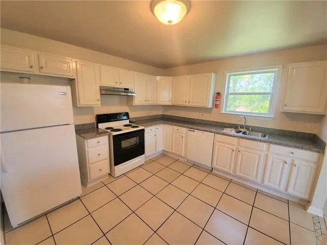 $995 | 116 Zeta Street, Unit D, Belle Chasse, LA 70037