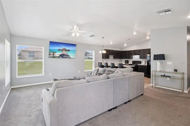 $300,000 | 1605 Mayaro Court, Mascotte, FL 34753