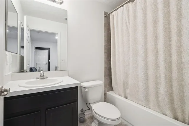 $300,000 | 1605 Mayaro Court, Mascotte, FL 34753