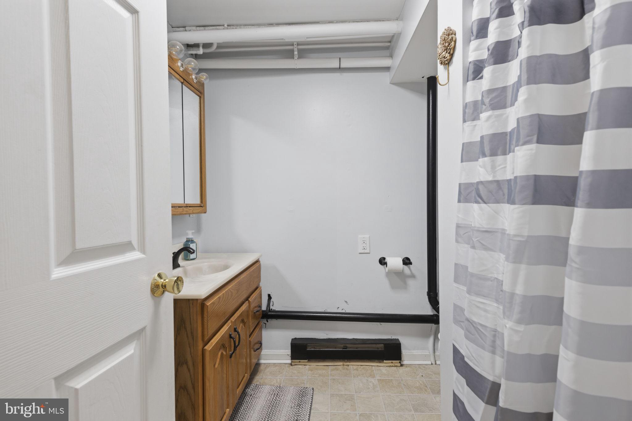 11910 Warner Road Keymar, MD 21757 - Photo 27 of 51 a view of bathroom