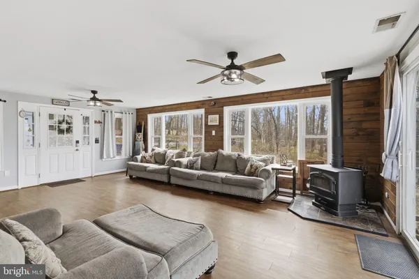 $375,000 | 11910 Warner Road, Keymar, MD 21757
