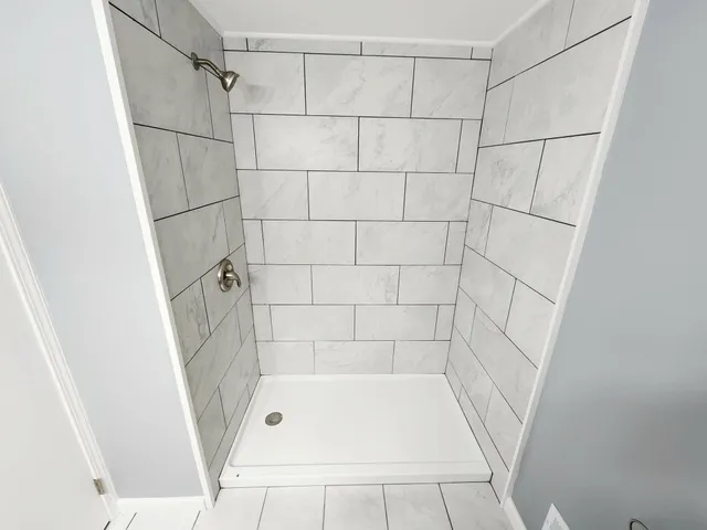 $130,000 | 1955 Westbrook Drive, Jackson, MI 49201