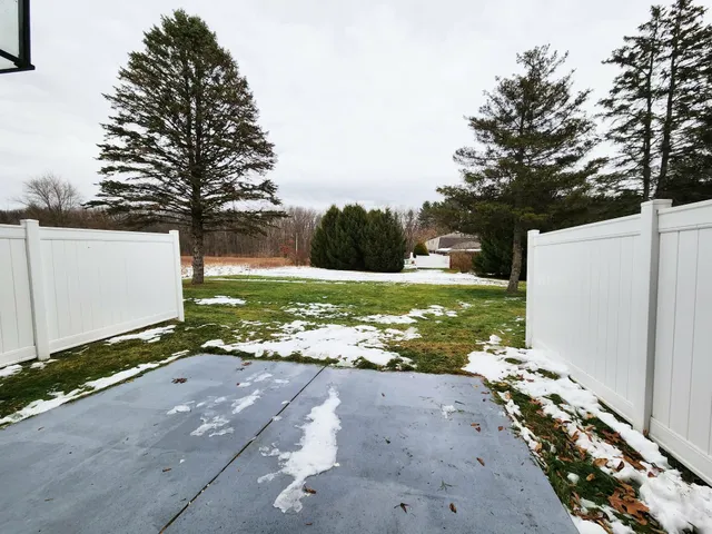 $130,000 | 1955 Westbrook Drive, Jackson, MI 49201