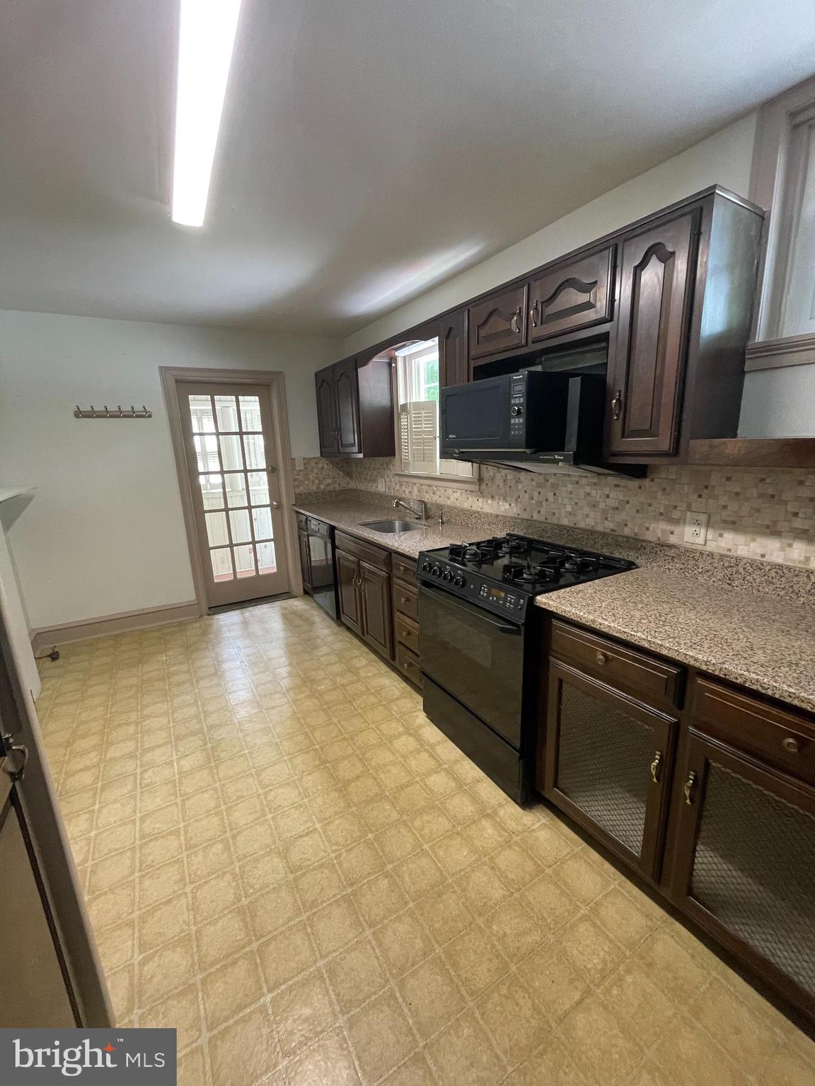 624 Malvern Road Ardmore, PA 19003 - Photo 13 of 29