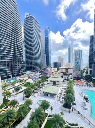 $4,650 | 999 Southwest 1st Avenue, Unit 1807, Miami, FL 33130