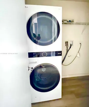 $4,650 | 999 Southwest 1st Avenue, Unit 1807, Miami, FL 33130