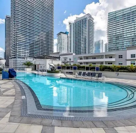 $4,650 | 999 Southwest 1st Avenue, Unit 1807, Miami, FL 33130