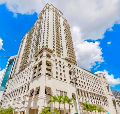 $4,650 | 999 Southwest 1st Avenue, Unit 1807, Miami, FL 33130