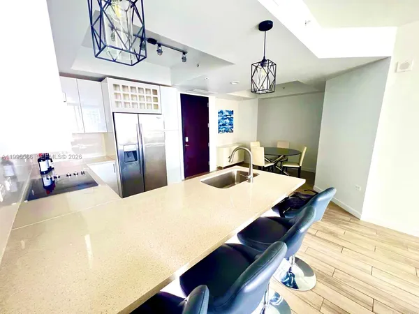 $4,650 | 999 Southwest 1st Avenue, Unit 1807, Miami, FL 33130