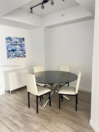 $4,650 | 999 Southwest 1st Avenue, Unit 1807, Miami, FL 33130