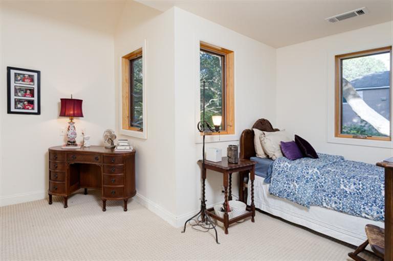4230 Thacher Road Ojai, CA 93023 - Photo 18 of 22 a living room with furniture and a window