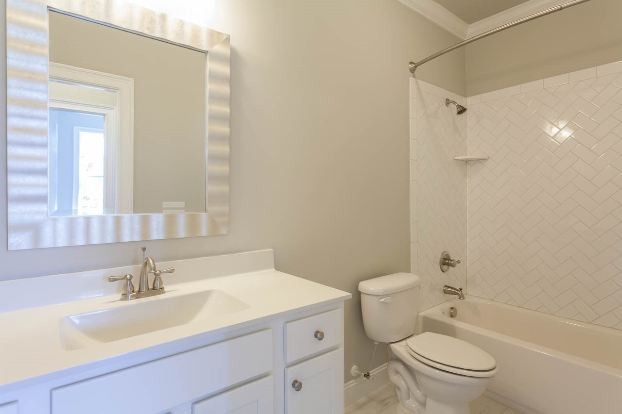 321 Georgetown Road Raleigh, NC 27608 - Photo 15 of 25 Photo 15