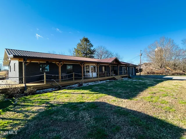 $769,900 | 220 Pleasant Hill Road, Chuckey, TN 37641
