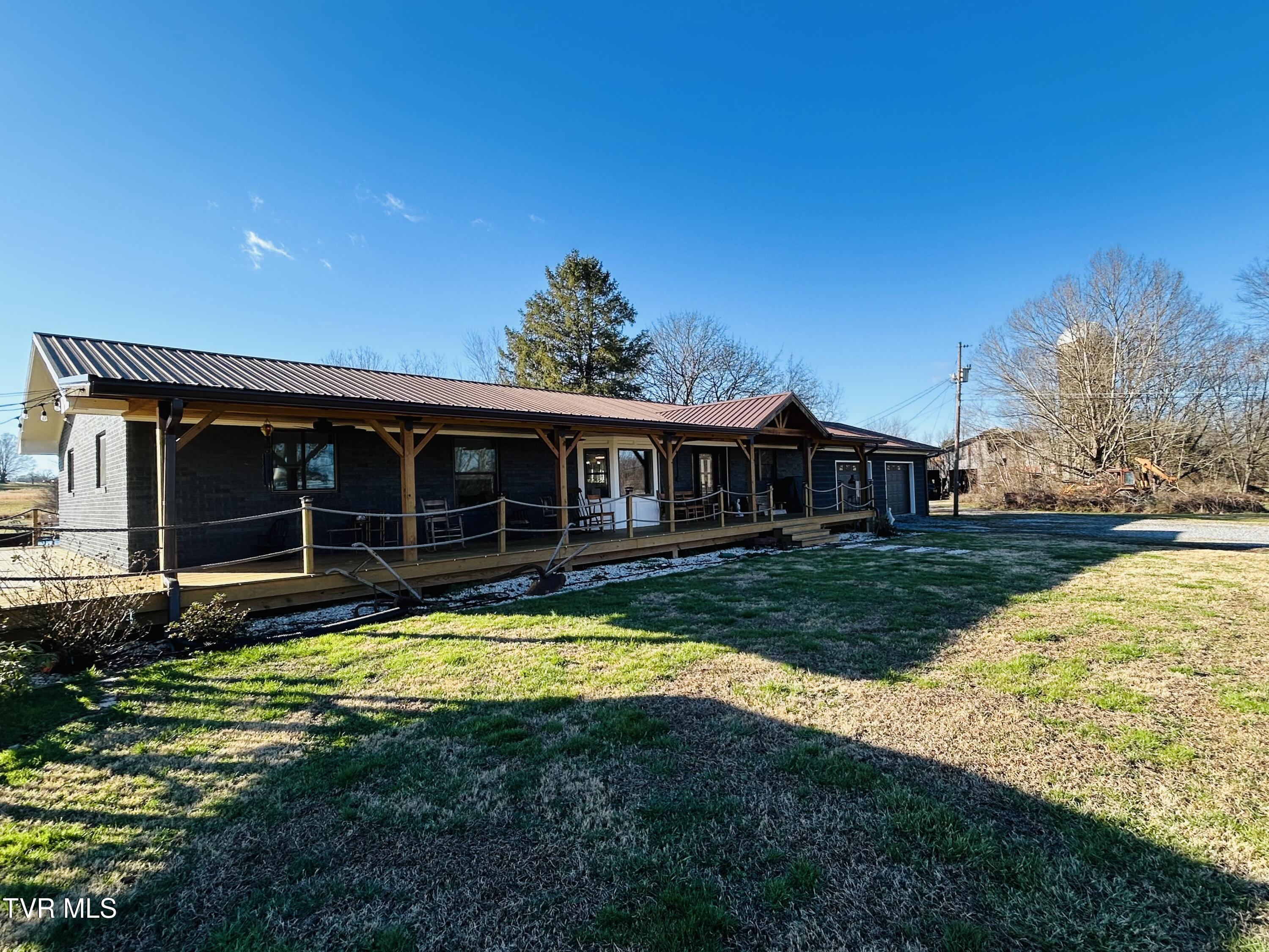 220 Pleasant Hill Road Chuckey, TN 37641 - Photo 14 of 63 IMG_1230