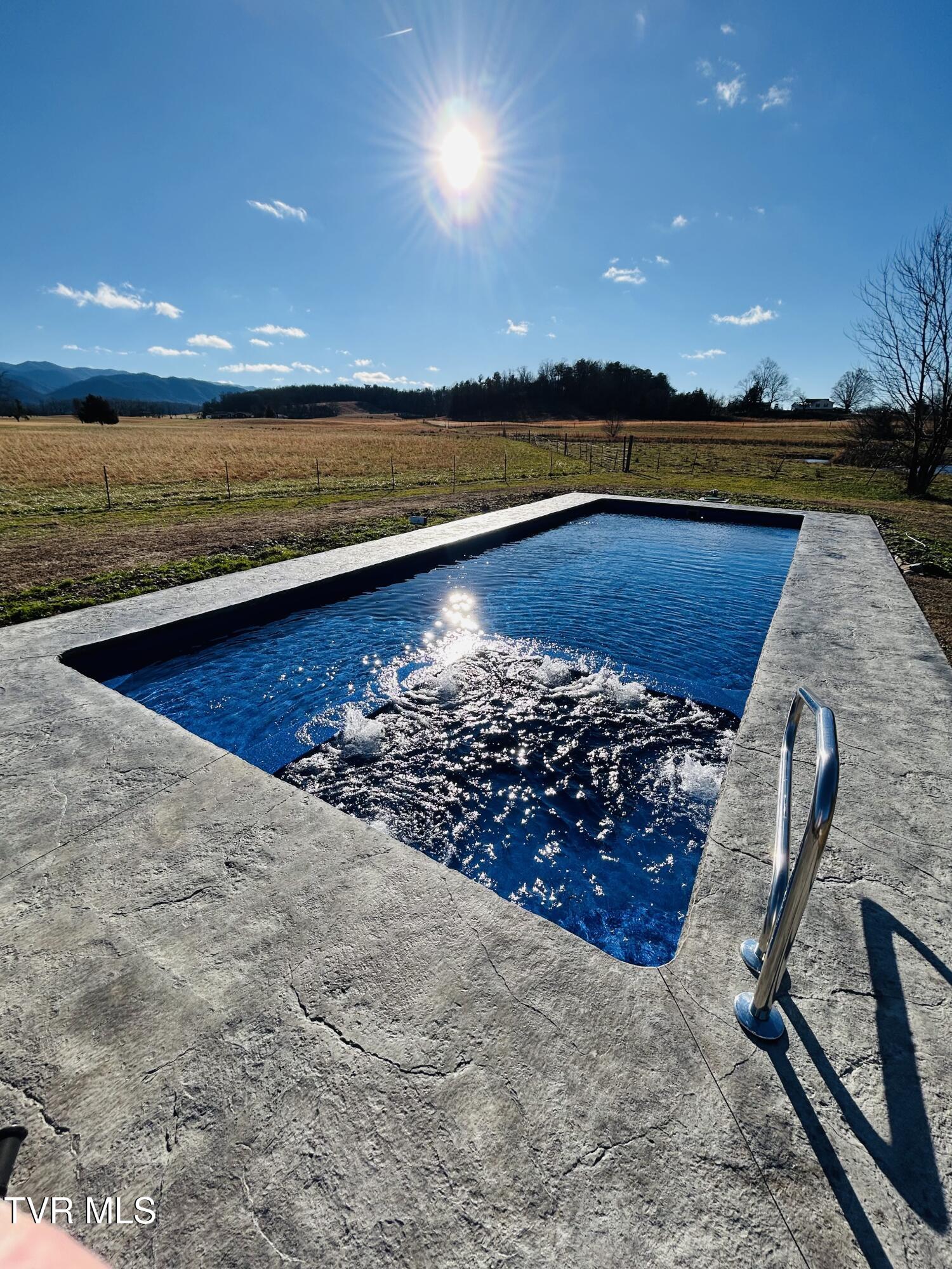 220 Pleasant Hill Road Chuckey, TN 37641 - Photo 18 of 63 IMG_1222