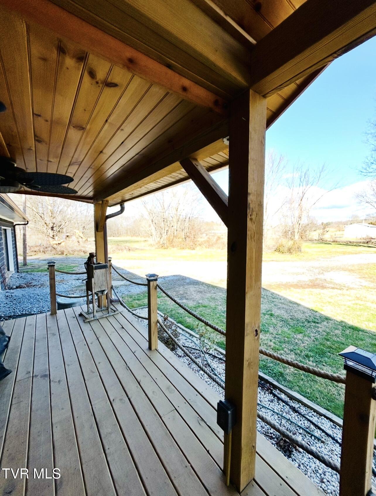 220 Pleasant Hill Road Chuckey, TN 37641 - Photo 19 of 48 IMG_2208