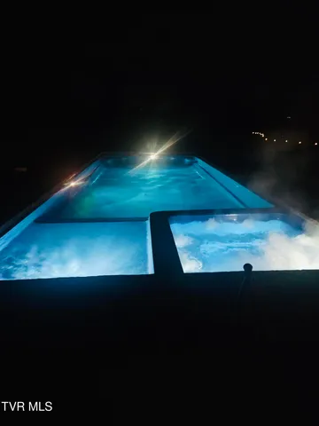 $769,900 | 220 Pleasant Hill Road, Chuckey, TN 37641