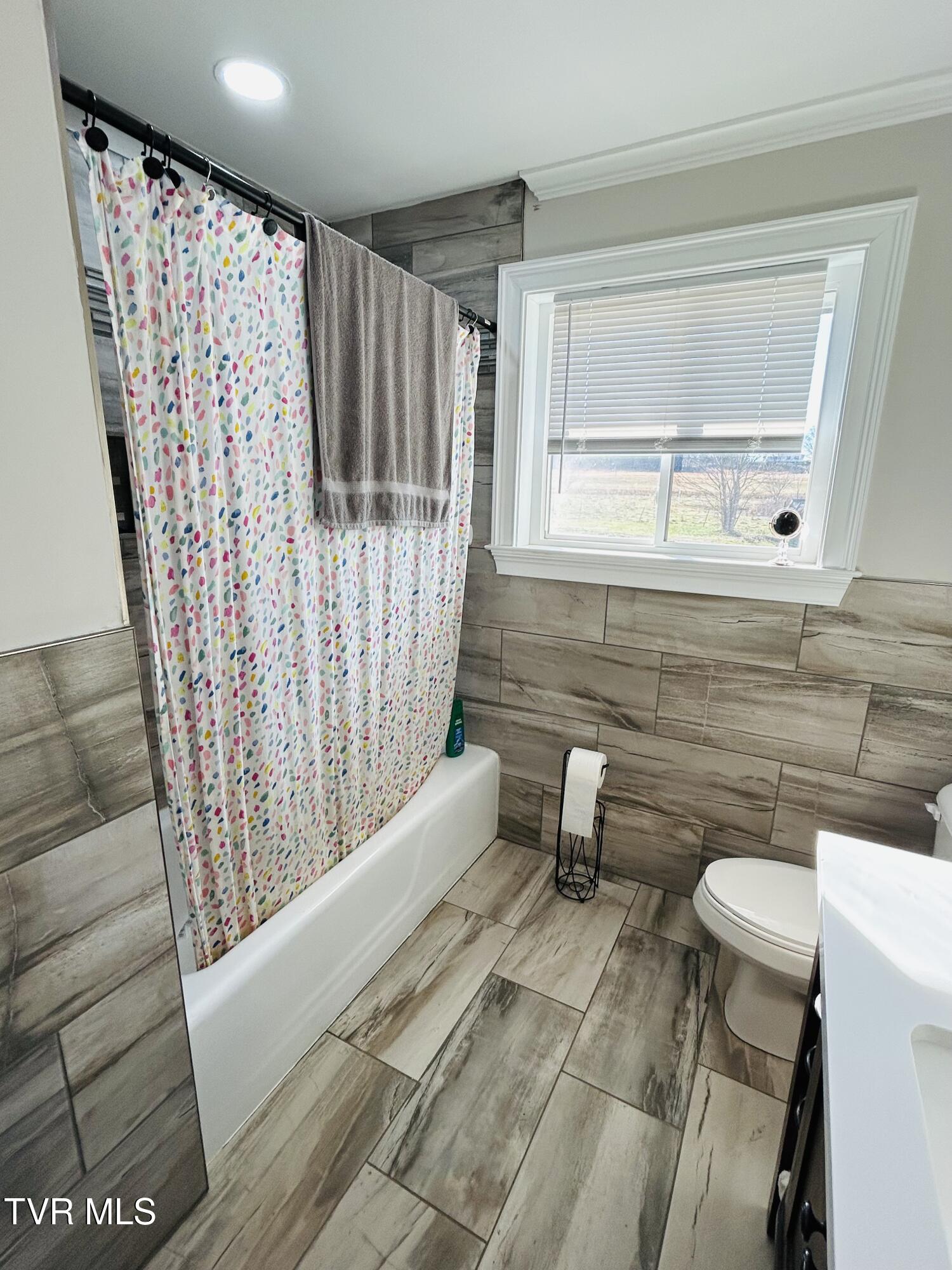 220 Pleasant Hill Road Chuckey, TN 37641 - Photo 46 of 63 IMG_1205