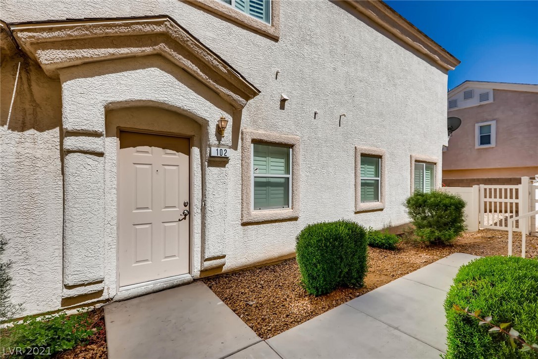 8767 Roping Rodeo Avenue, Unit 102 Las Vegas, NV 89178 - Photo 2 of 27