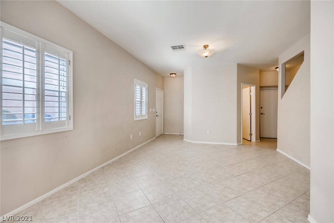 8767 Roping Rodeo Avenue, Unit 102 Las Vegas, NV 89178 - Photo 7 of 27
