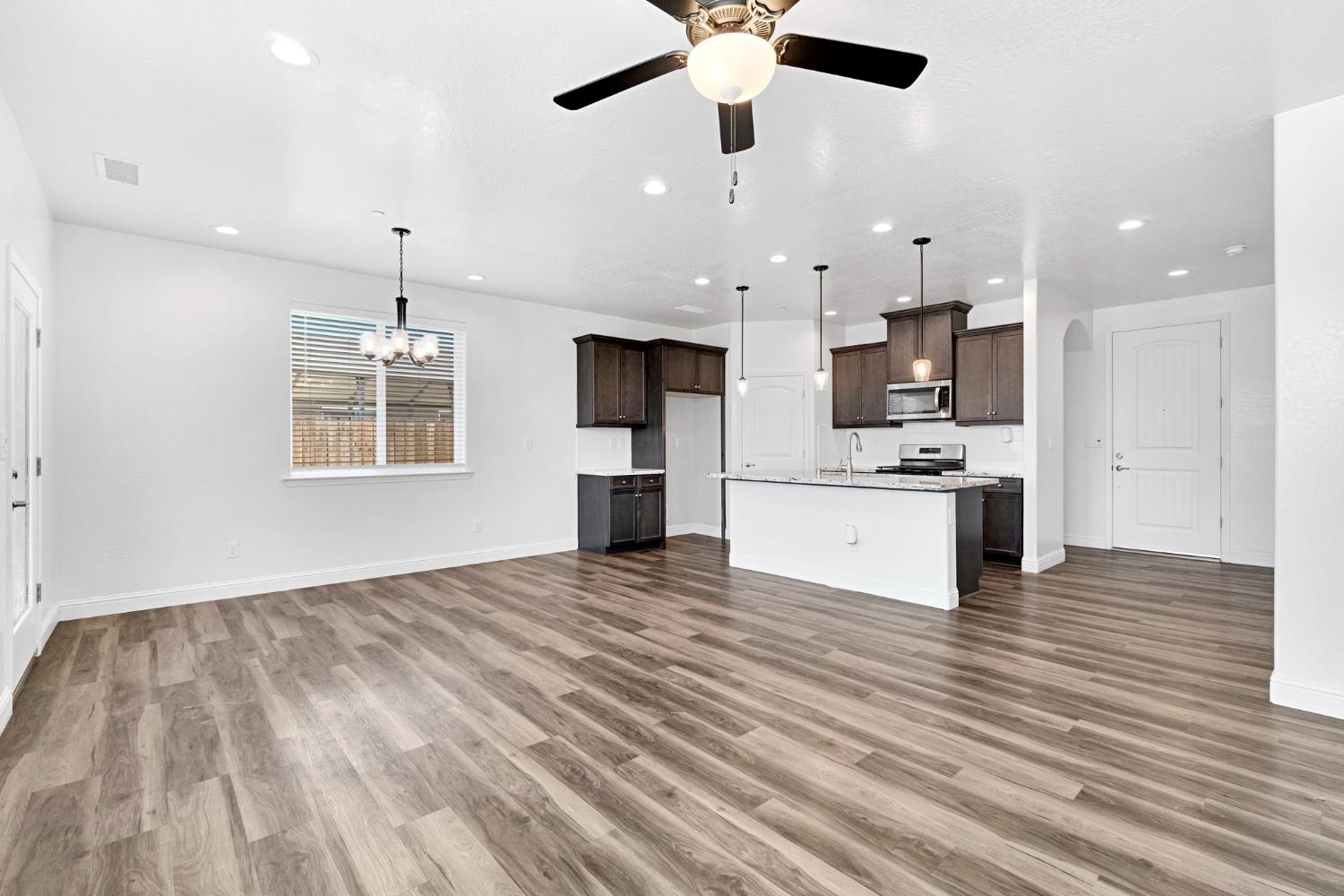 1148 Summit Drive Madera, CA 93638 - Photo 11 of 39