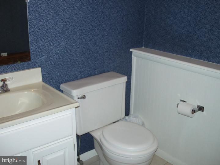 509 Warren Road West Chester, PA 19382 - Photo 23 of 25 Bathroom