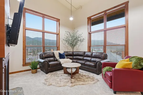 $388,000 | 834 Mc Kinley Avenue West, Unit 404, Kellogg, ID 83837