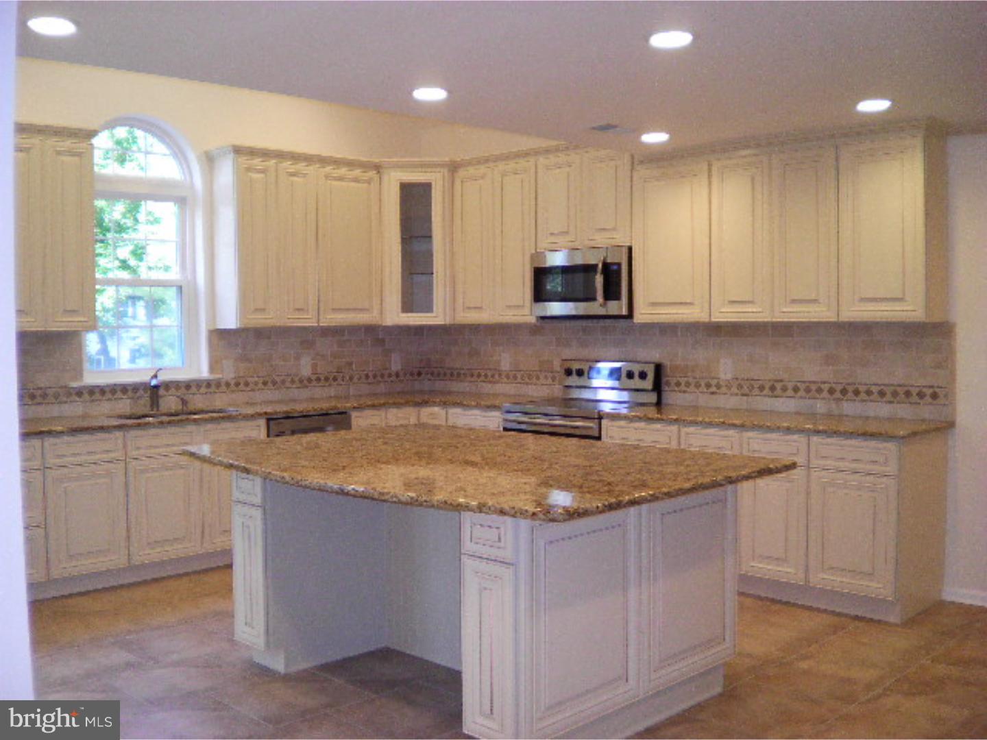 209 Allen Drive Exton, PA 19341 - Photo 3 of 23 Gallery Image 3