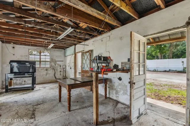 a view of a storage & utility room